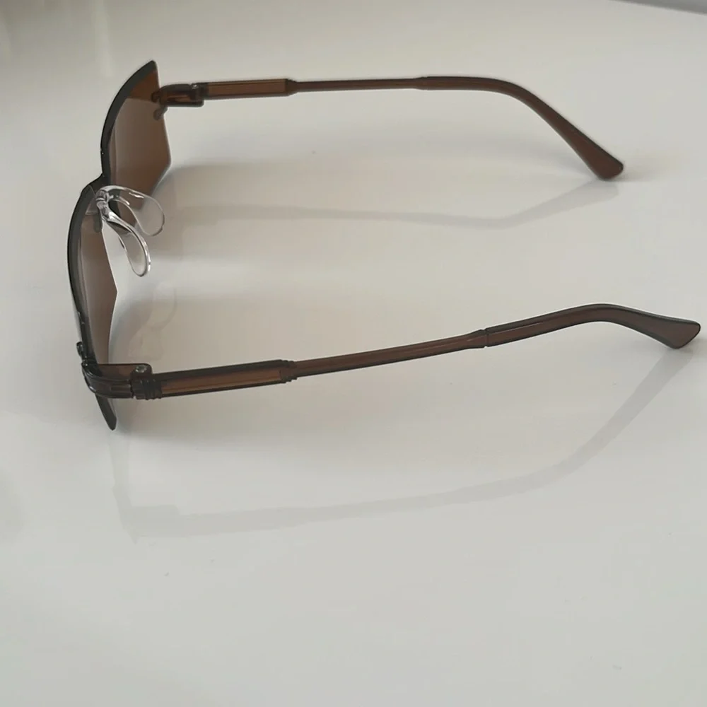 Brown rimless glasses - Picture 5 of 8